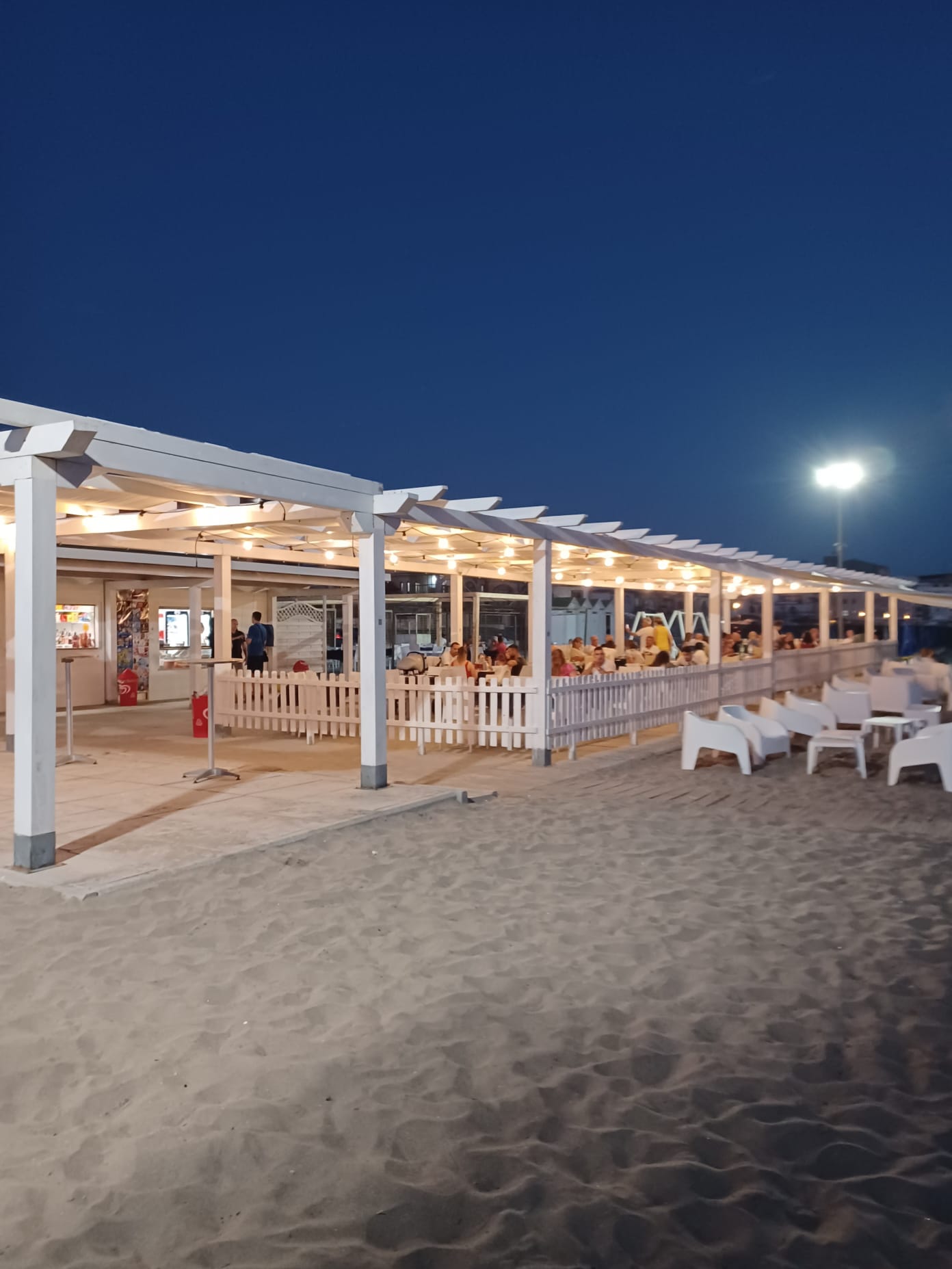Bar ristorante spiaggia Bar e ristorante in spiaggia